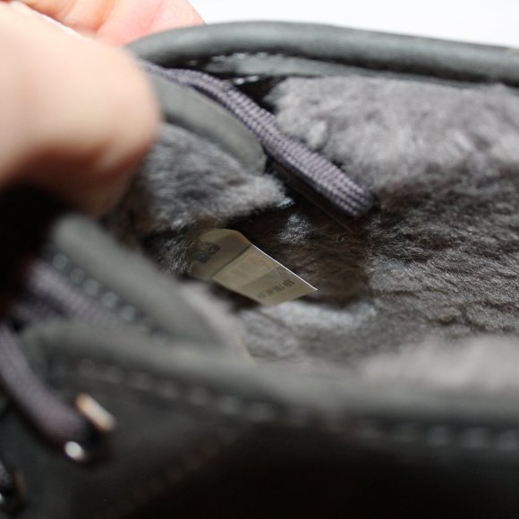 NIB UGG MEN'S SUEDE SHEARLING LINED WATERPROOF NEUMEL CHUKKA ANKLE WINTER BOOTS - Picture 7 of 8